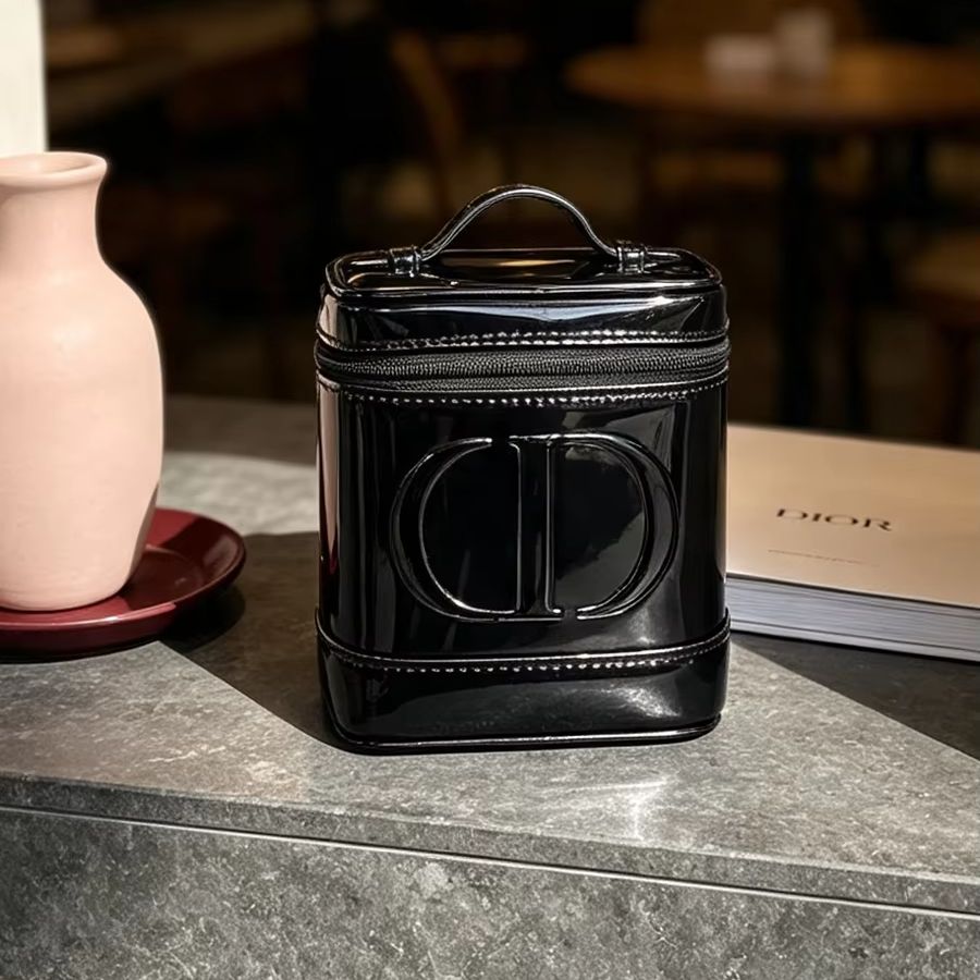 디올 가방 블랙 메쉬 여성용 가방 휴대용 화장품 수납  - Beauty Makeup Bag 리뷰 및 가격